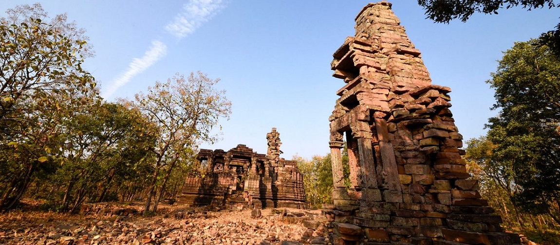 Discover the Best Places to Explore near Khajuraho